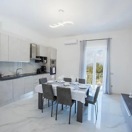 L'incanto Casa Apartment *